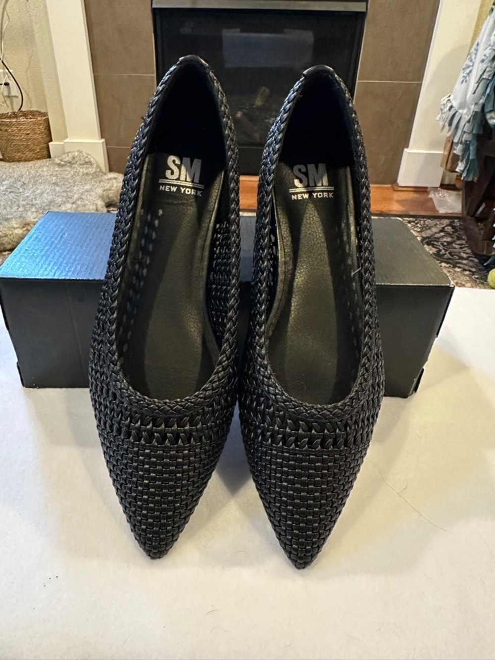 SM New York Woven Flats Size 8.5 Black Pointed Toe Slip-on Classic Chic NEW